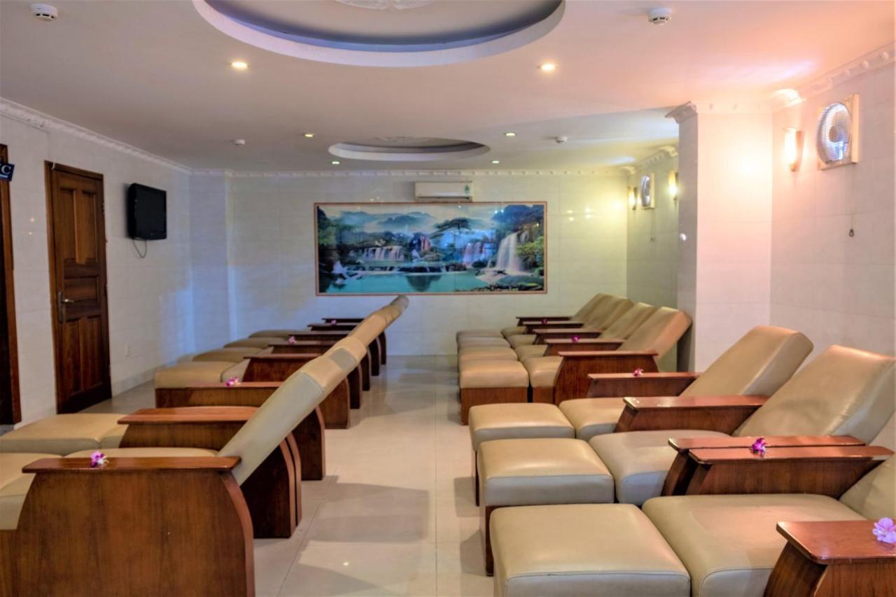 Phong Lan 2 Khách sạn 2*
