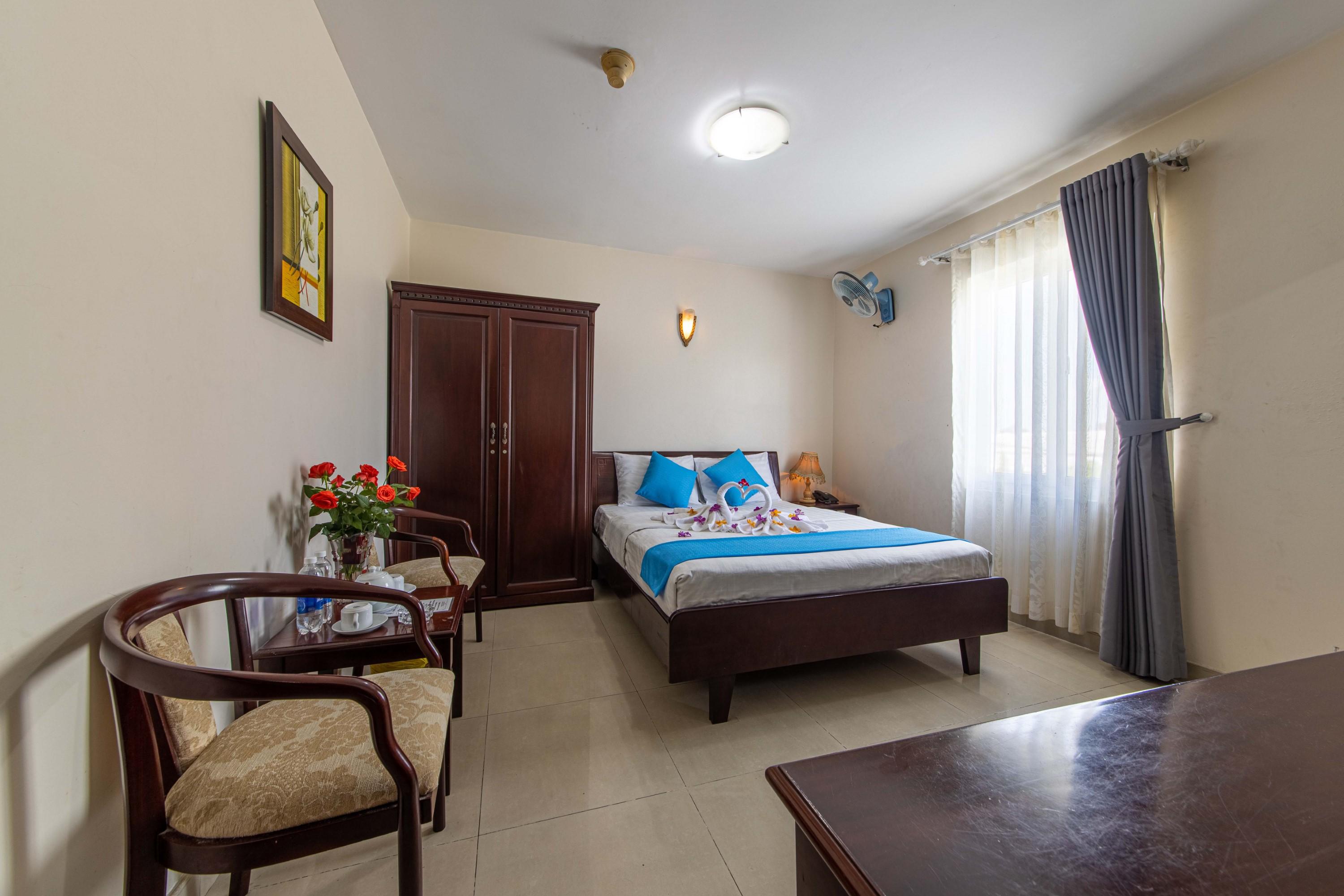 Phong Lan 2 2* TP. Hồ Chí Minh