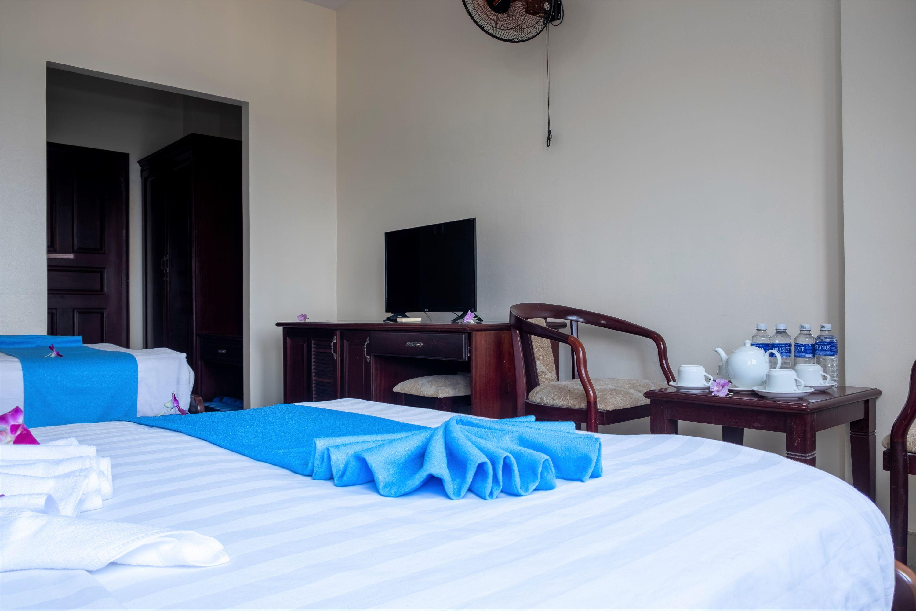 Khách sạn Phong Lan 2 2*